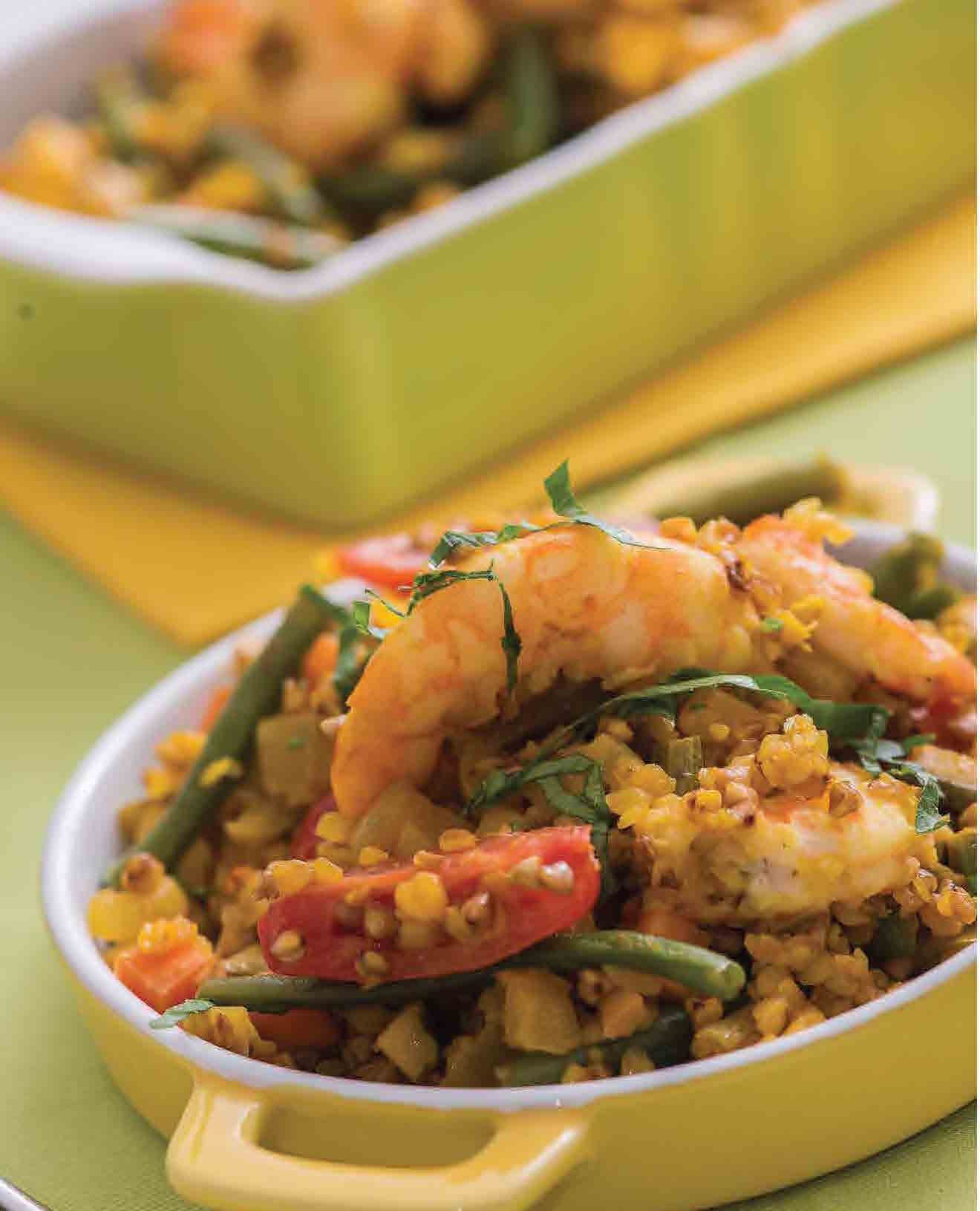 Fast paella with gluten-free Saracen and gluten-free shrimps 