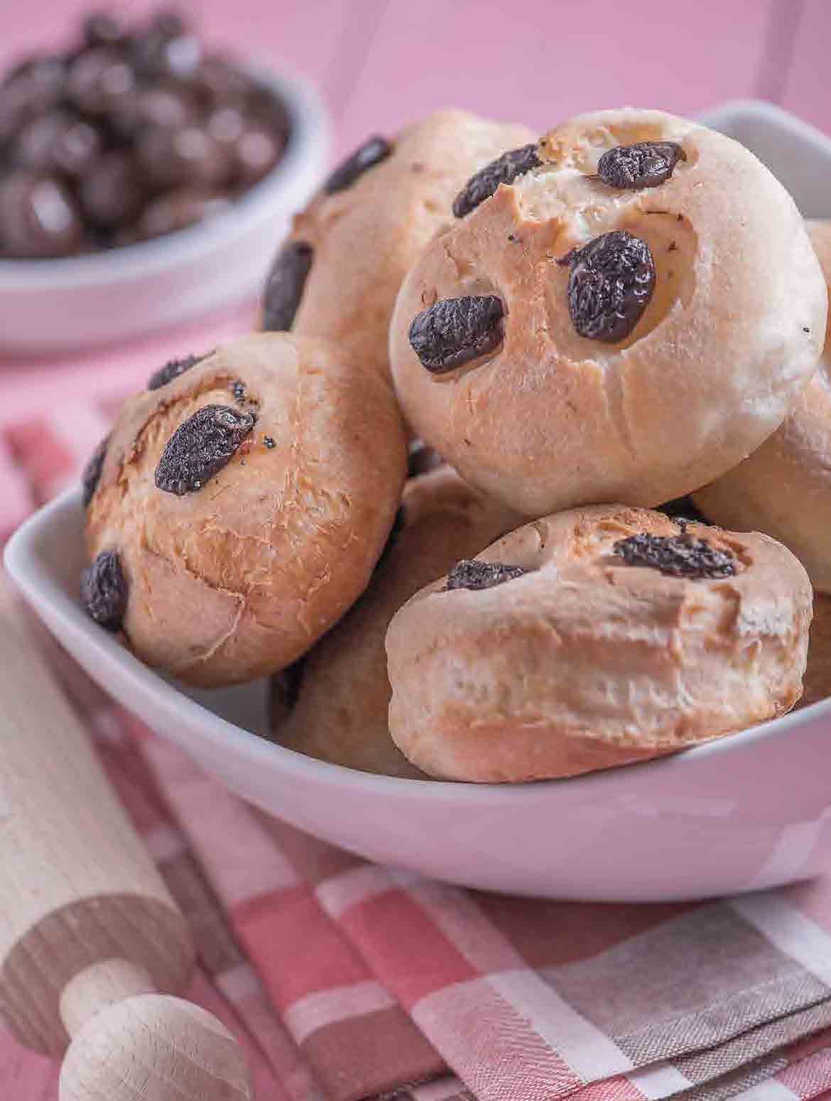 Focaccina sfogliata alle olive senza glutine 