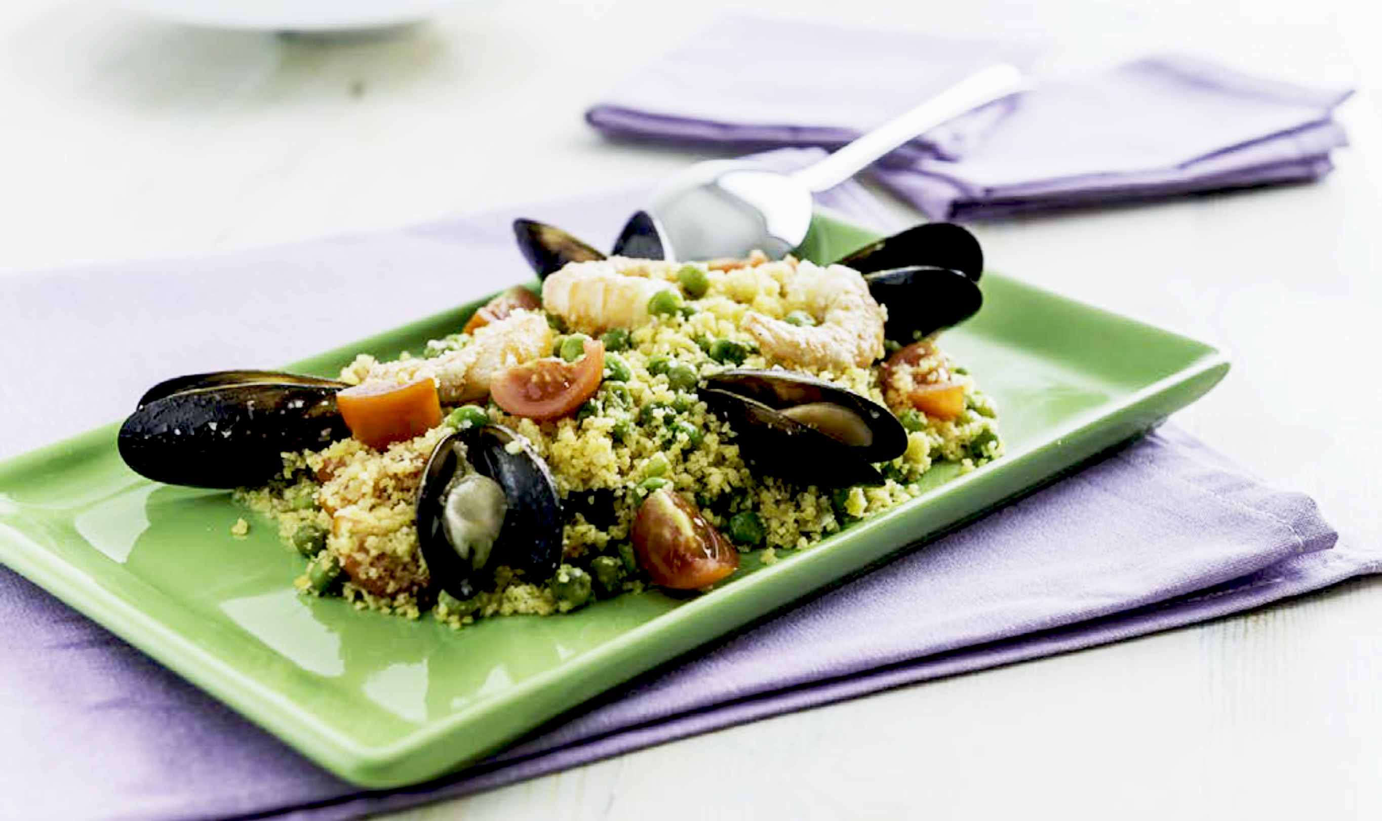 Gluten-free couscous with mussels and prawns