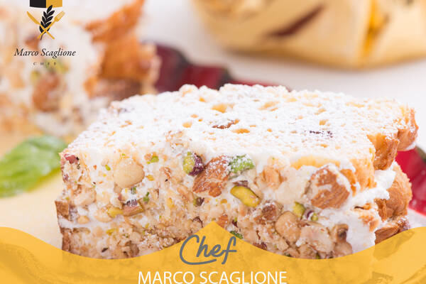 Panettone stuffed with ricotta cream and dried fruit