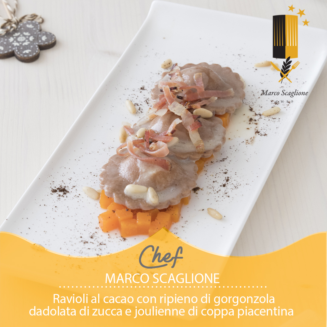 Raviolis de cacao con relleno de gorgonzola, dadolata de calabaza y joulienne de copa piacentina