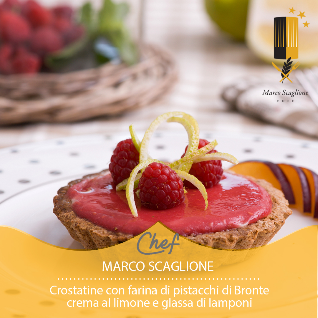 Crostata con farina di pistacchi di Bronte, crema al limone e glassa di lamponi