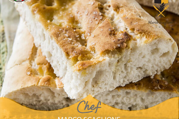 Pan focaccia con sale grosso